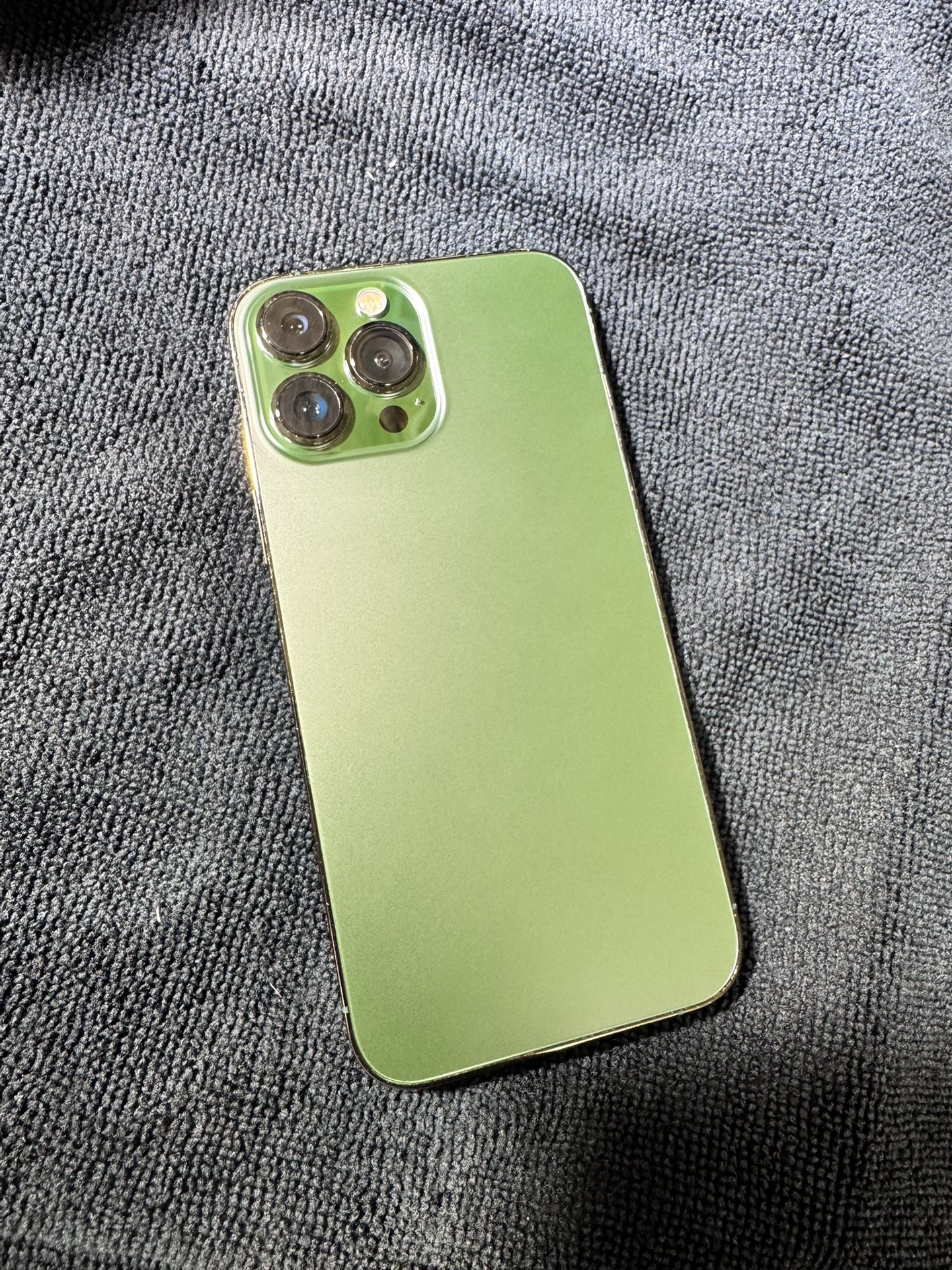 iPhone 13 Pro Max Unlocked ( Desbloqueado )