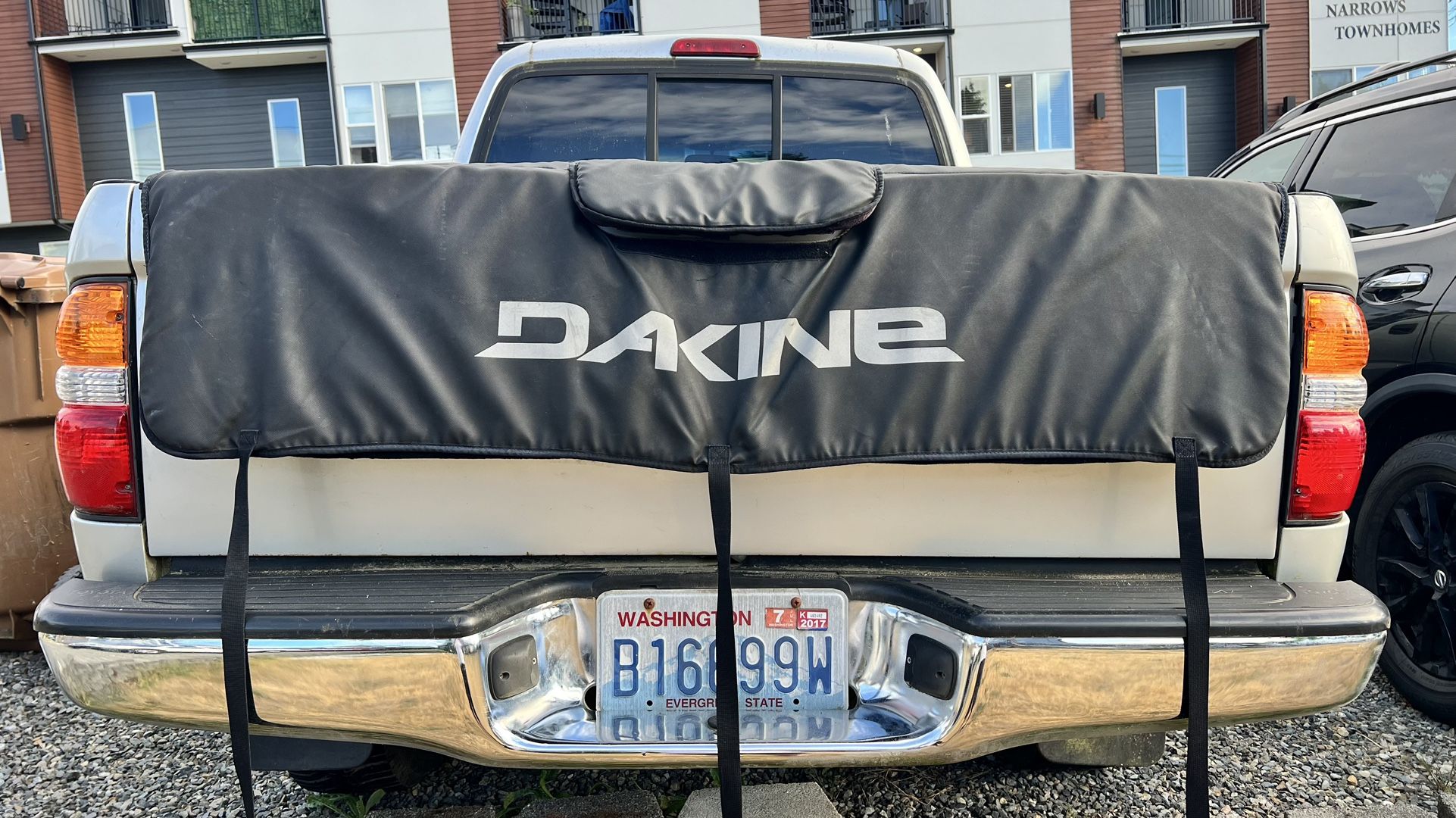 Dakine Tailgate Bike pad
