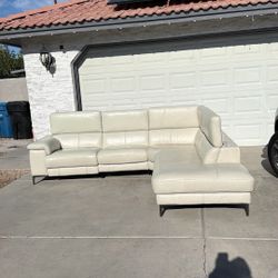 Electric Sectional Couch 