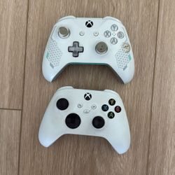 Xbox Controllers 