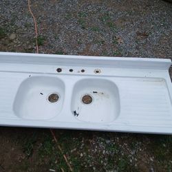 1950 Cast Farm Sink