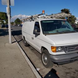 2006 Ford E-250