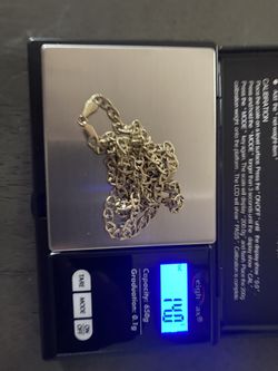 14k Solid Gold. Gucci Link Diamond Cut