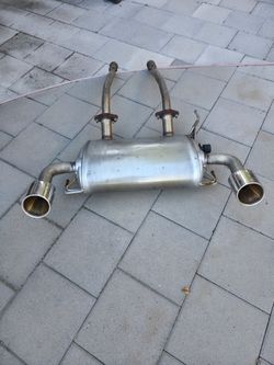 370Z G37 QX50 FX37 OEM Muffler