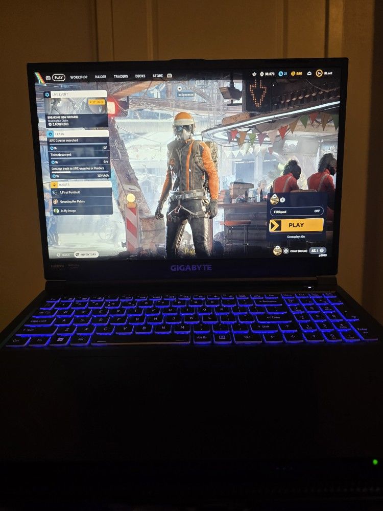 Gigabite PC RTX 4060 32G RAM 1TB