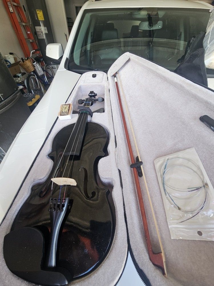 4 By 4 Violin