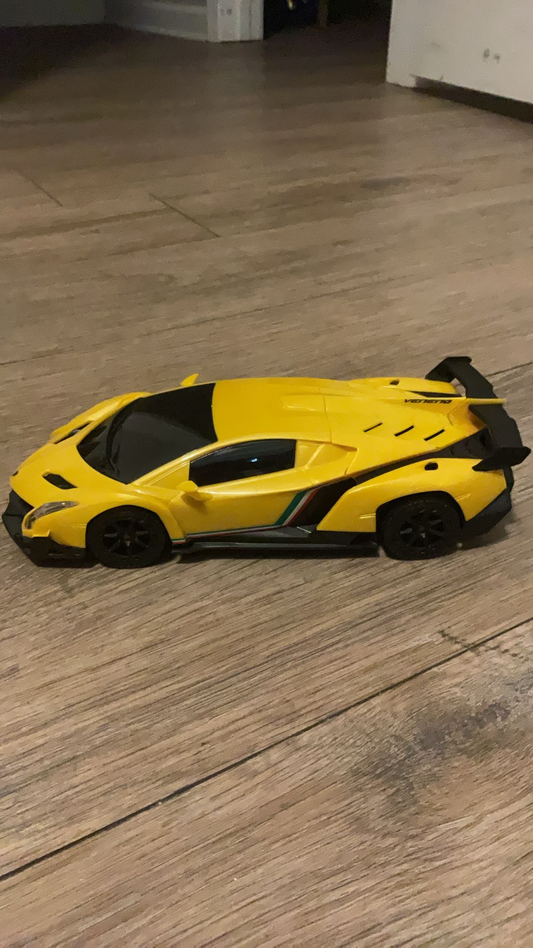 Lamborghini toy car