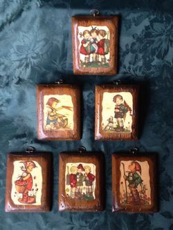 Hummel wood hanging