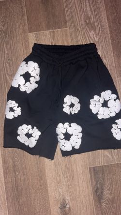 Denim tears Men’s Medium white puff print shorts