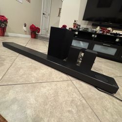 ($1600 MSRP) LG SN11RG 7.1.4 Channel High Res Audio Sound Bar with Dolby Atmos®, Surround Speakers, Subwoofer