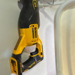 Cordless Brushless Reciprocating Saw