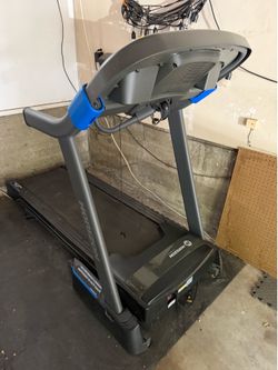 2020 Horizon AT Treadmill 7.0