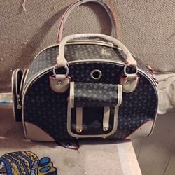Doggie Carrier 