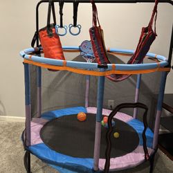 Trampoline - new  Open  - Just Asembled