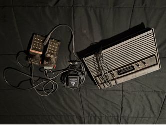 Atari 2600 console with 2 controllers