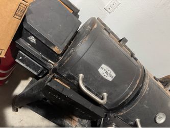Propane Grill/Smoker