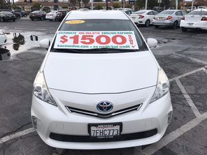 Photo 2014 Toyota Prius V with all power options, back up camera, and 1 previous owner. Easy financing with as little as $1,500 down is available for the q