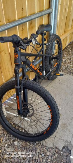 Needs To Adjust The Breaks And Gears Huffy Extent Men's Mountain Bike 18 Speeds Size 24" Wide Tiers Limited Adition $100