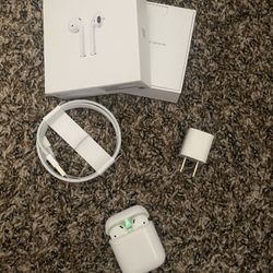 AirPods