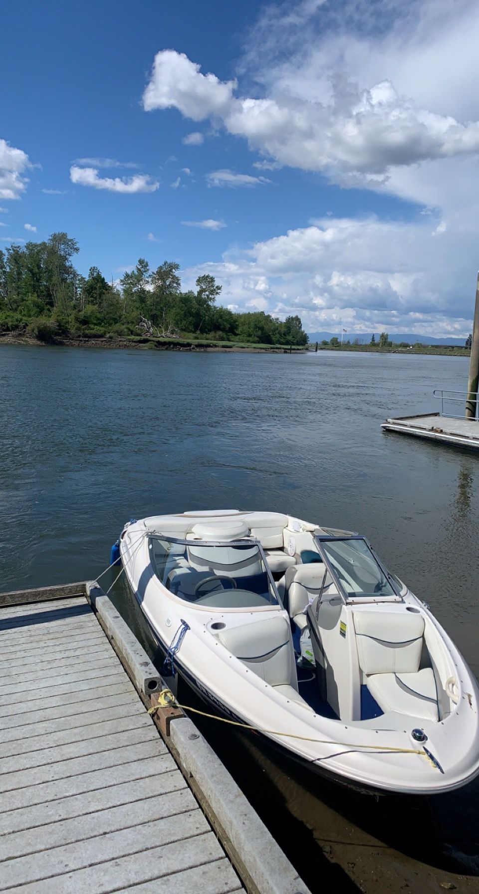 1998 Bayliner Capri 1850