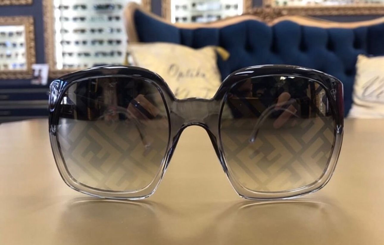 Fendi square sunglasses in grey/crystal gradient