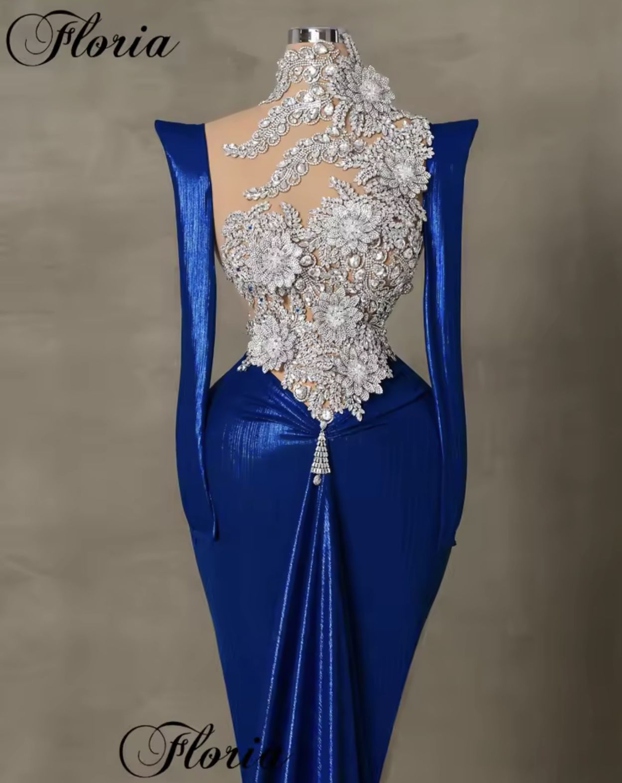 Newest Royal Blue Prom Dresses With Crystals High Neck Dubai Evening Gowns Grand Party Dresses Formal