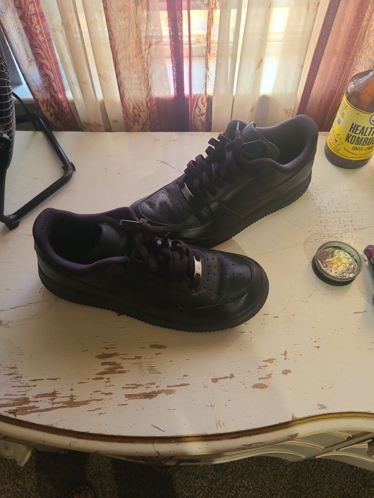 Men's Size 10- Black On Black Nike AF1 $75 Obo