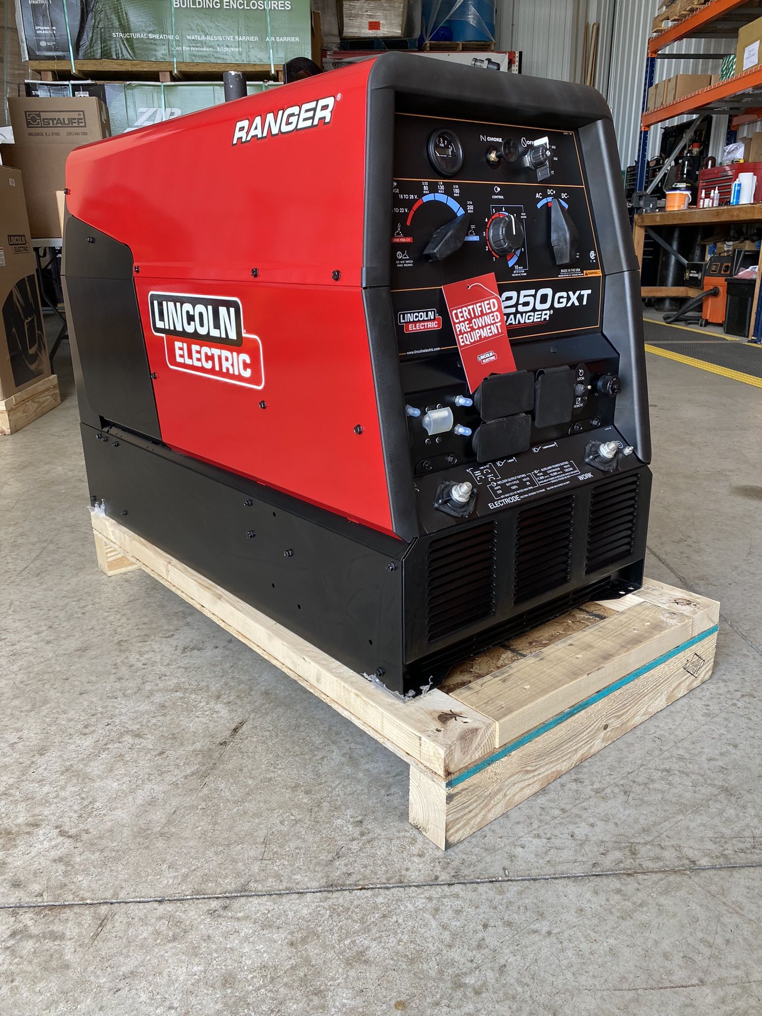 Lincoln Ranger 250 GXT Engine Driven Gas Welder/Generator