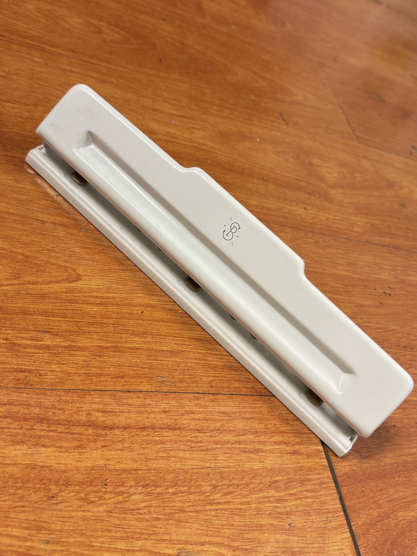 3 Hole Puncher