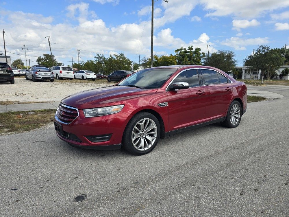 2013 Ford Taurus