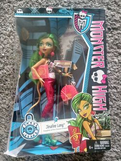 Monster High Jinafire Long Doll New in Box