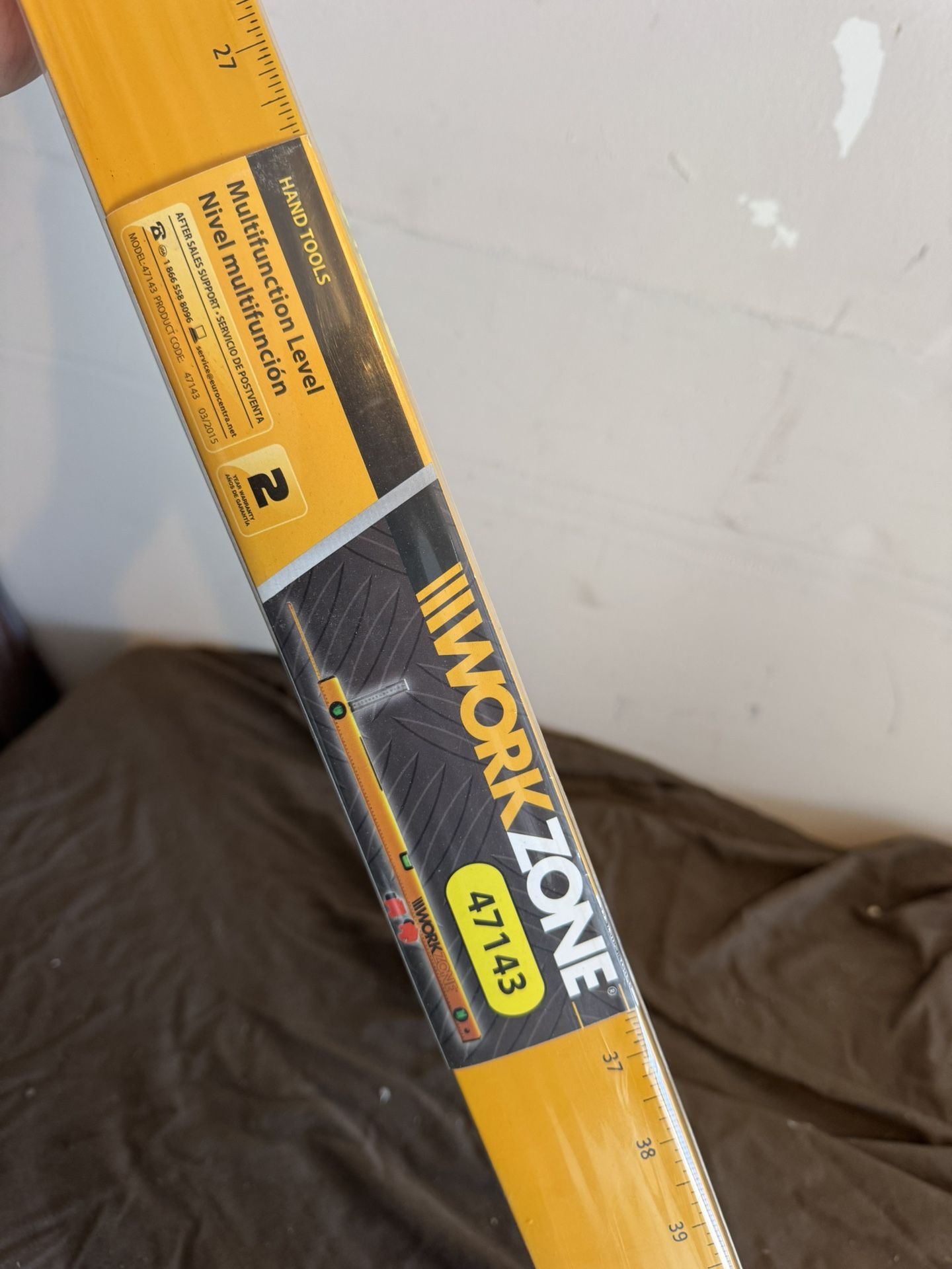 Brand New Workzone SMARTTOOL 47" Level