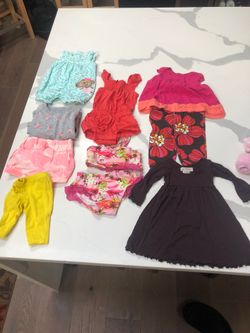 New born to 6month girl cloth . 10 pieces $15
