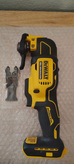 DeWalt 20 volt atomic Oscillating tool..$65... firm on price.. brand new... pickup only... first come first served..