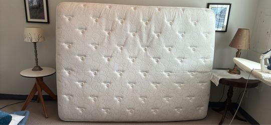 Queen mattress