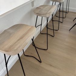 4  Barstools