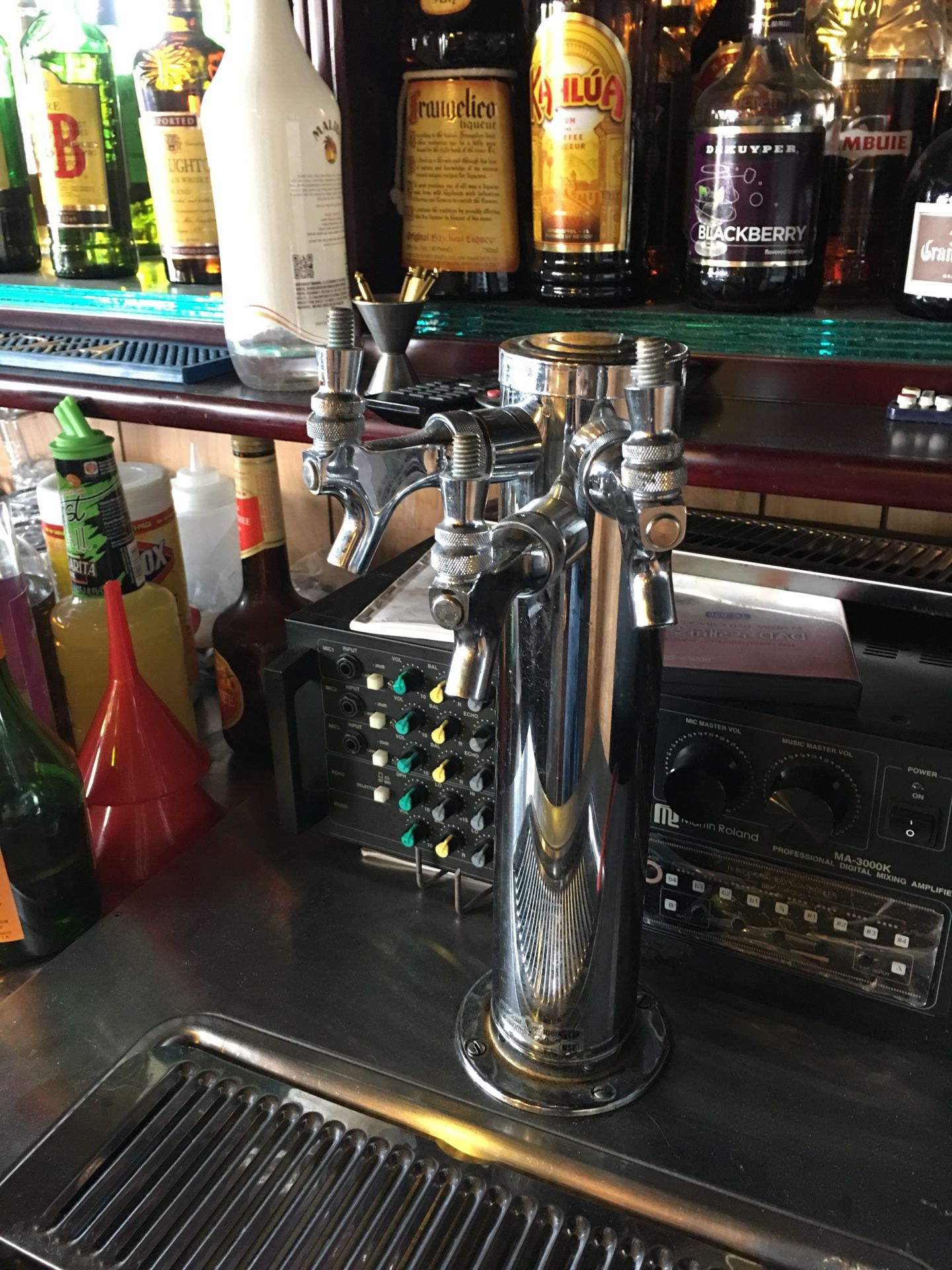True 3 tap kegerator, for Sale in Seattle, WA OfferUp