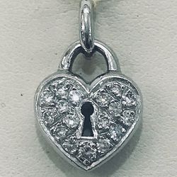 14k WG. Heart Shape Key Locket Pendant 