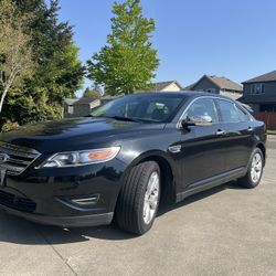 2011 Ford Taurus