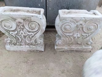 Concrete/cement weathered decorDecoración de hormigón o cemento con acabado envejecido