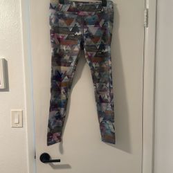 Lucy leggings Size Large