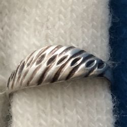 Vintage Sterling Silver .925 Shell Design Ring, Size 5 3/4