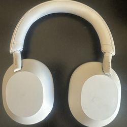 Sony WH-1000XM5 