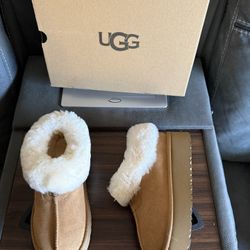 UGGS Tazzelle Women’s Size 7