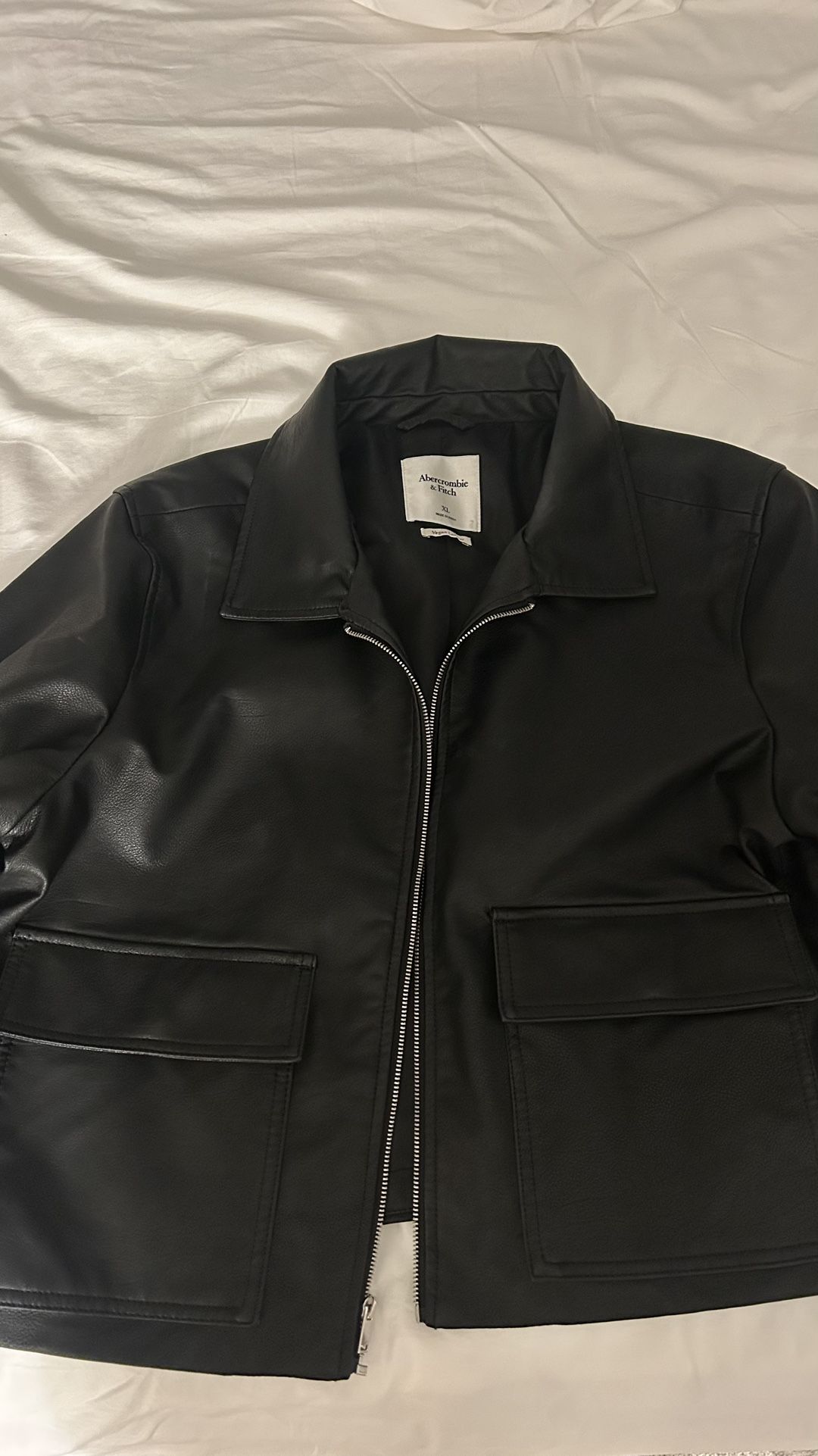 Abercrombie & Fitch - Vegan Leather Jacket  XL 