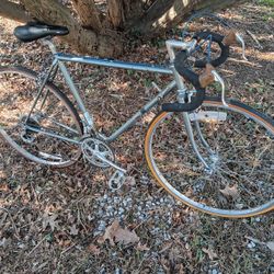 Schwinn Chromoly Frame Road Bike With Great Components Ready To Ride 