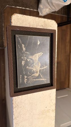 Wolf wildlife etching by Ken smith