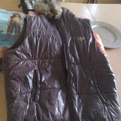 Xl Southpole Sleeveless Jacket $40