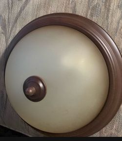 3 ceiling light mounts