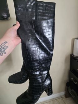 Leather boots
